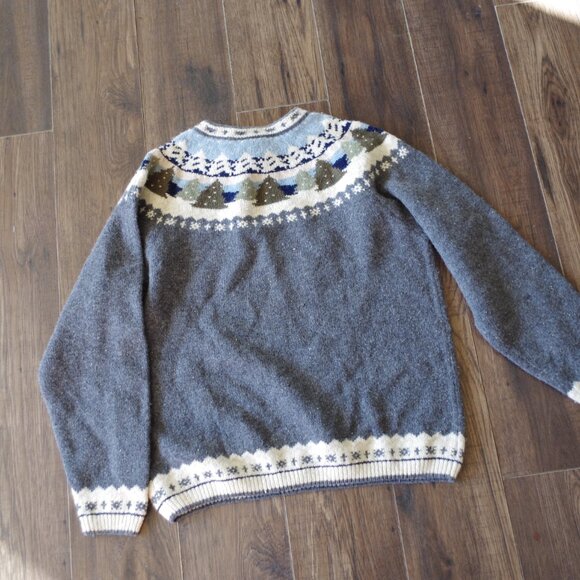 Northern Reflection Ladies Wool Blend Winter Sweater - Picture 4 of 4